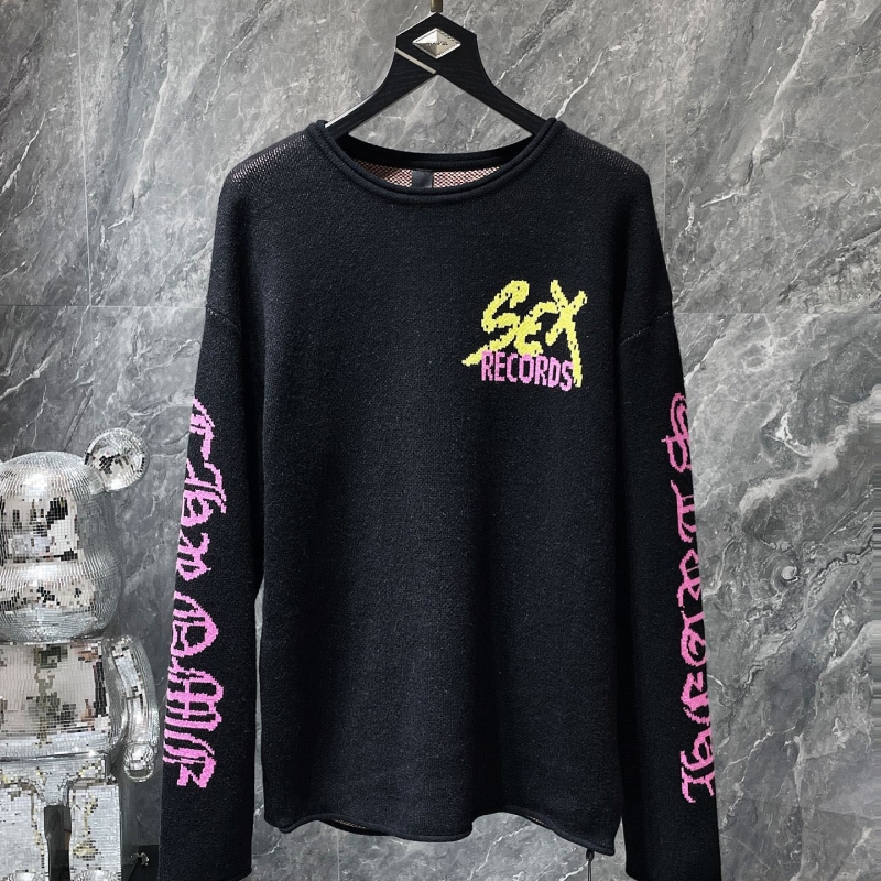 Ch**me He**ts sweaters